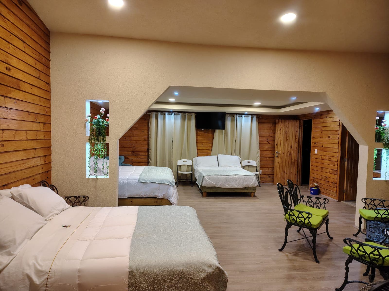 Cabana Familiar con Chimenea